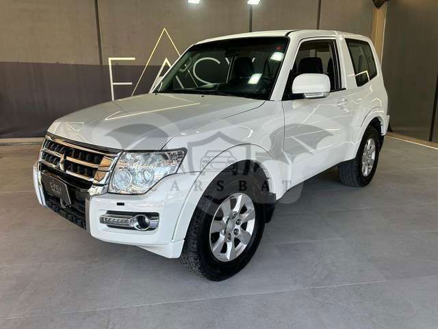 Mitsubishi Pajero 2016