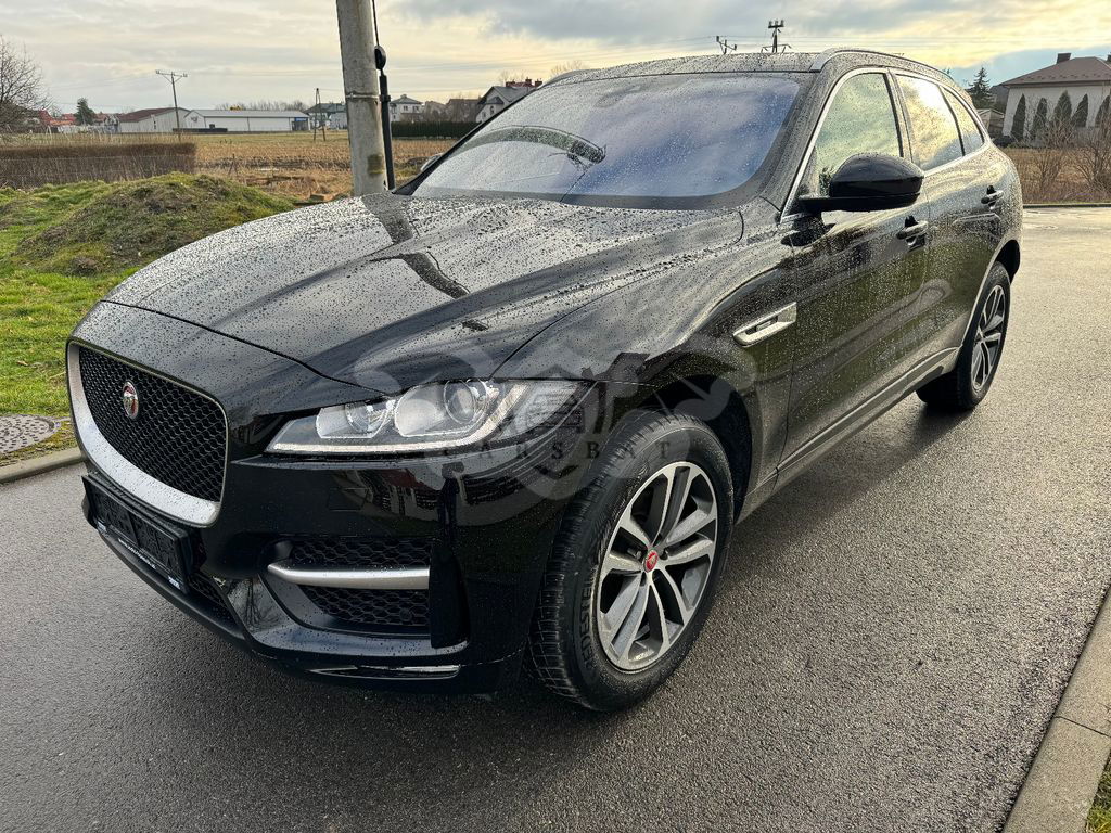 Jaguar F-Pace 2017