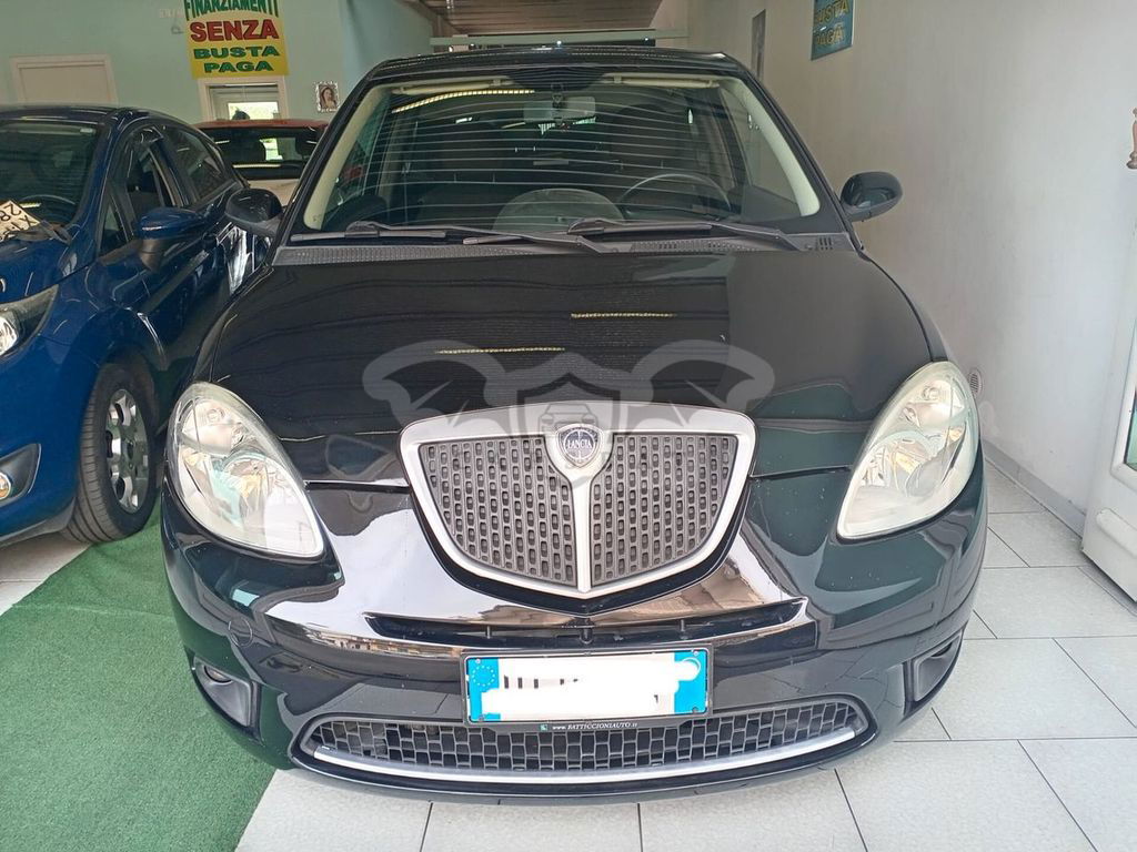Lancia Ypsilon 2009