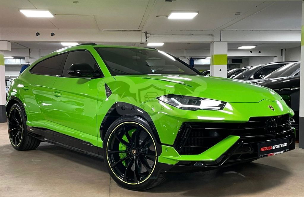 Lamborghini Urus 2024