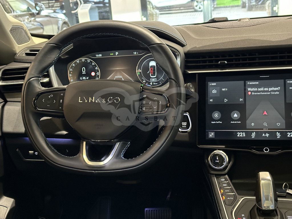 Lynk&Co 01 2022