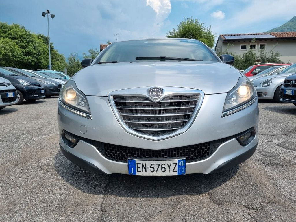 Lancia Delta 2012