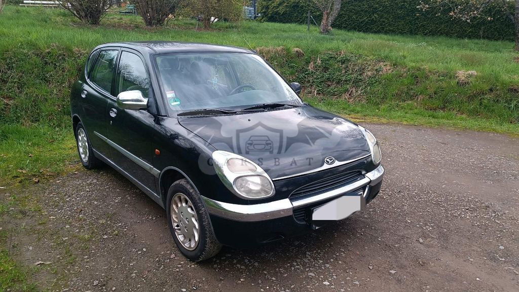 Daihatsu Sirion 2001