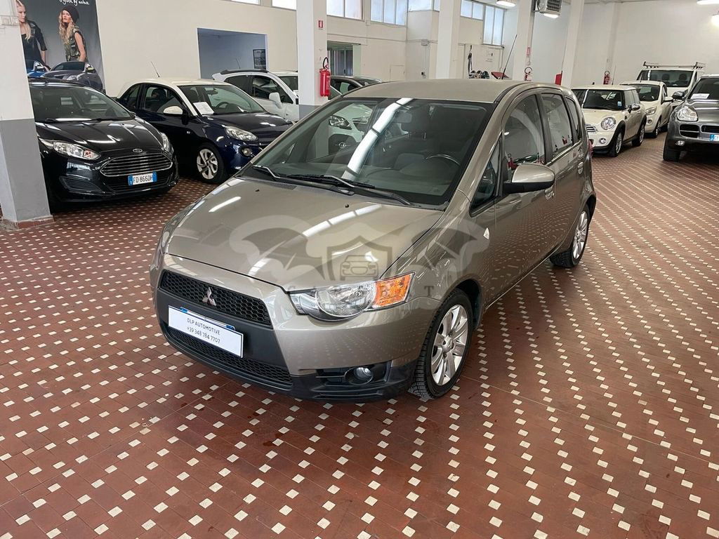 Mitsubishi Colt 2010