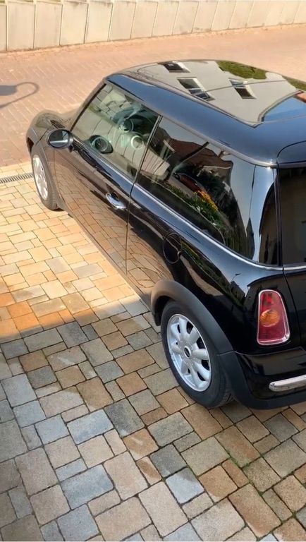 Mini One 2003