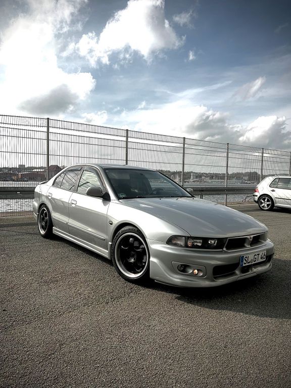 Mitsubishi Galant 2000