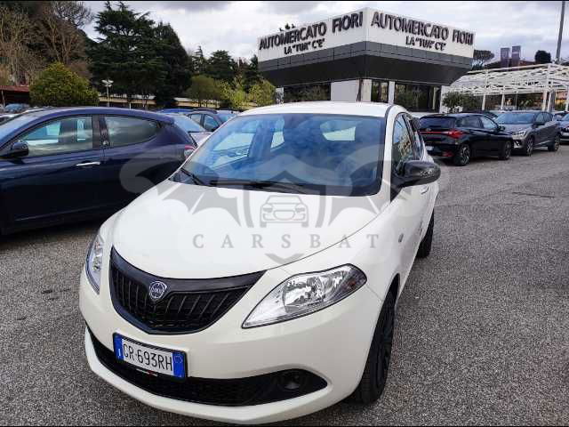 Lancia Ypsilon 2023