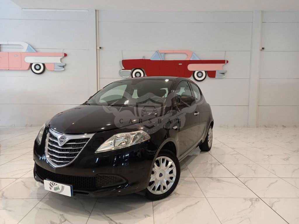 Lancia Ypsilon 2014