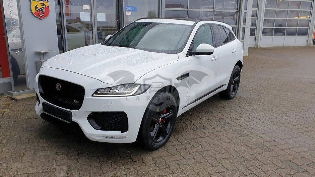 Jaguar F-Pace 2017