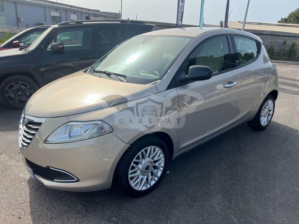 Lancia Ypsilon 2014