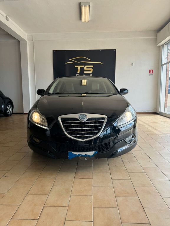 Lancia Delta 2011