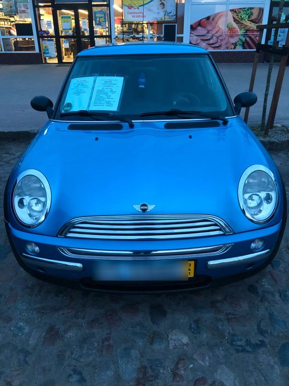 Mini One 2004
