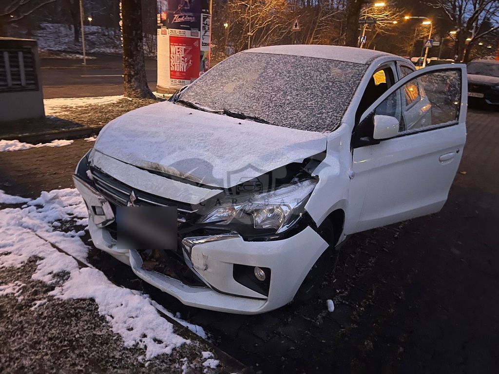 Mitsubishi Space Star 2021