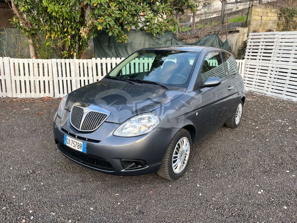 Lancia Ypsilon 2009