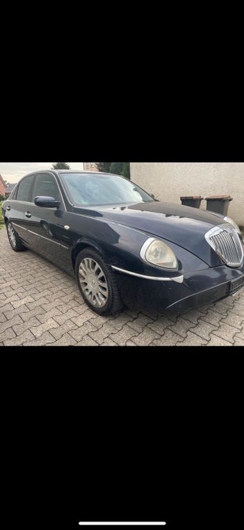 Lancia Thesis 2006