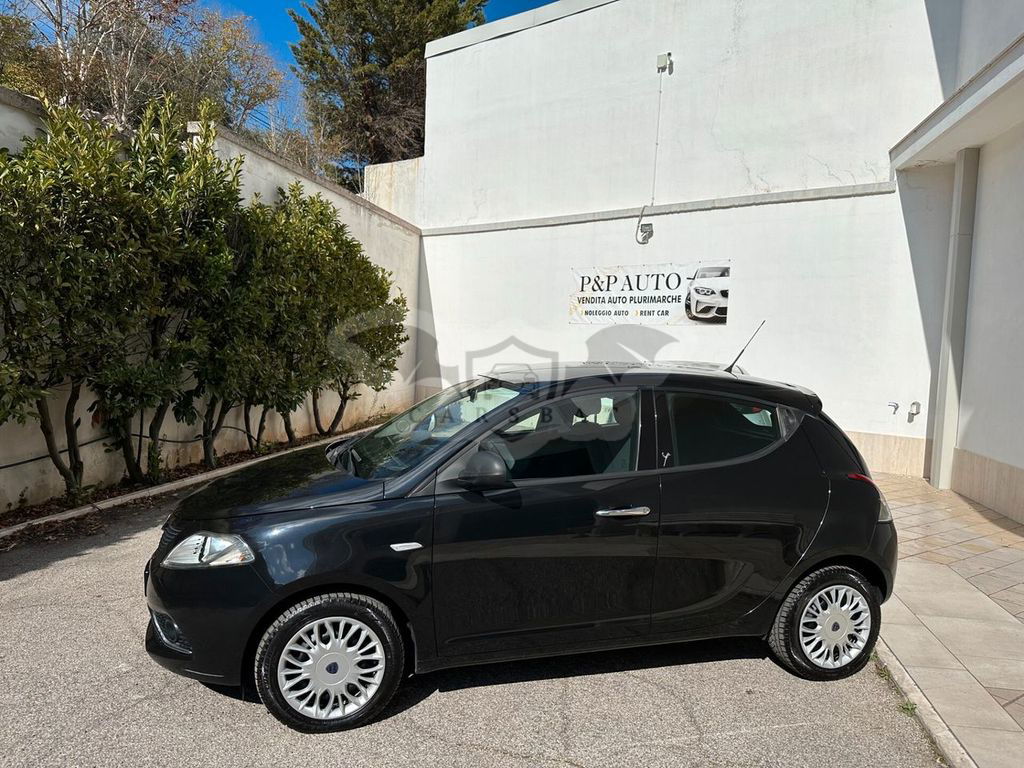 Lancia Ypsilon 2016