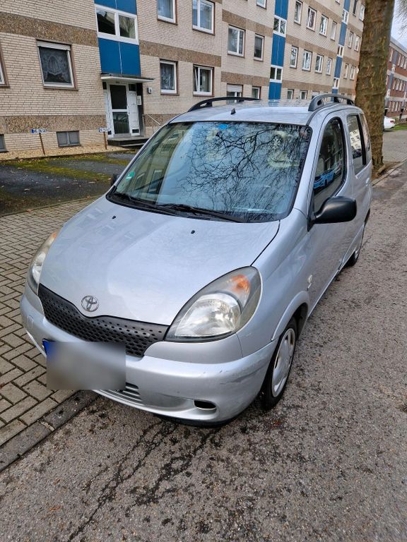 Toyota Verso 2002