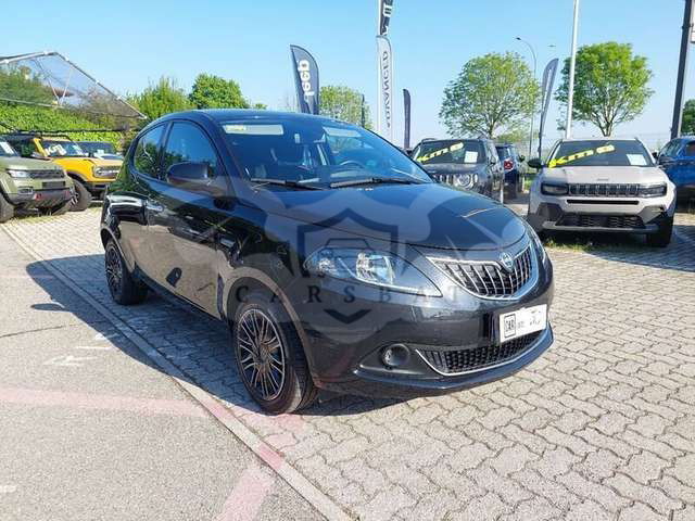 Lancia Ypsilon 2022