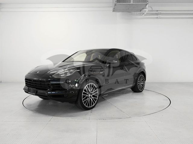Porsche Cayenne 2022
