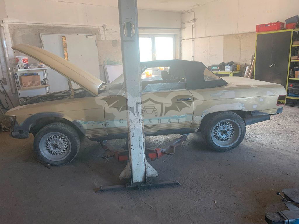 Mercedes-Benz 350 1976