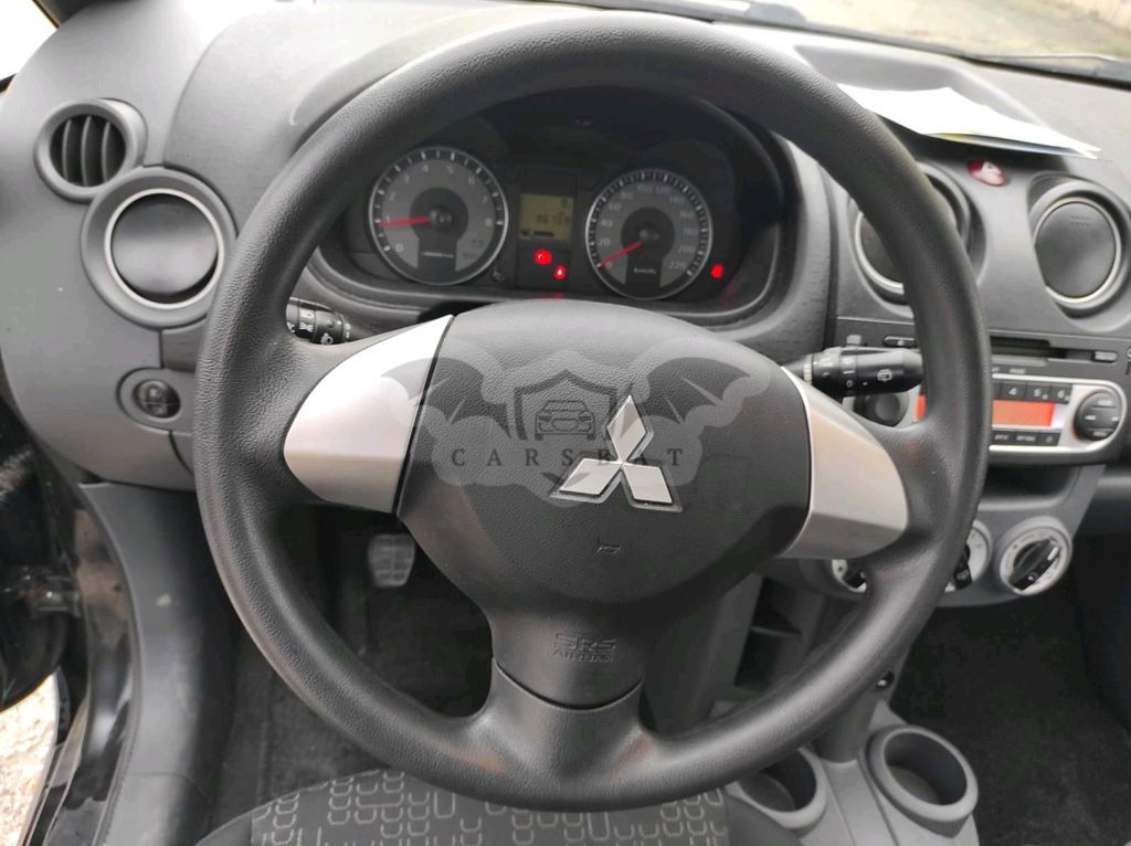 Mitsubishi Colt 2010