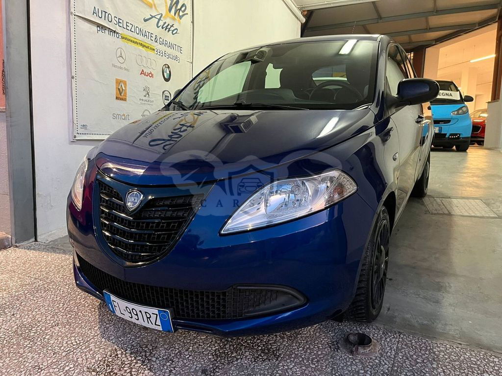 Lancia Ypsilon 2014