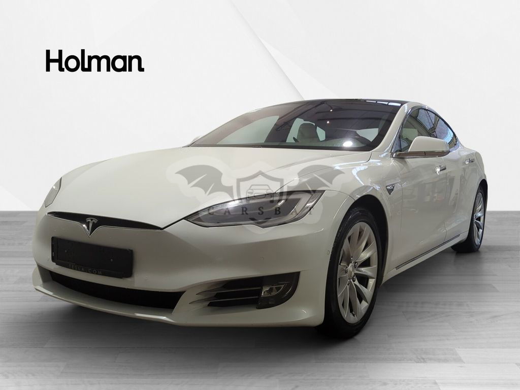 Tesla Model S 2020