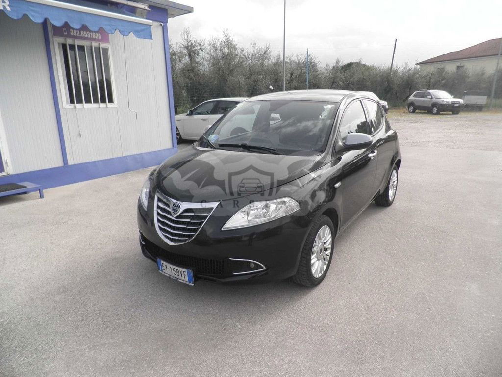Lancia Ypsilon 2015