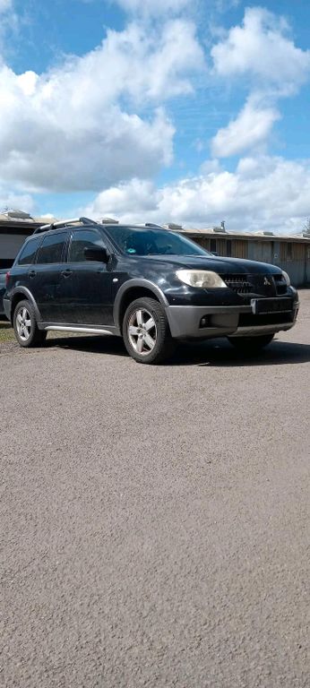 Mitsubishi Outlander 2006