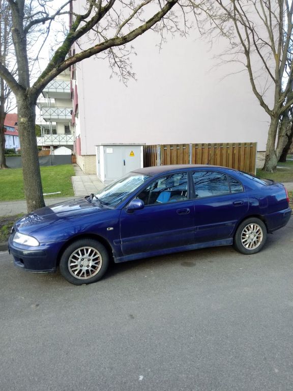 Mitsubishi Carisma 2004