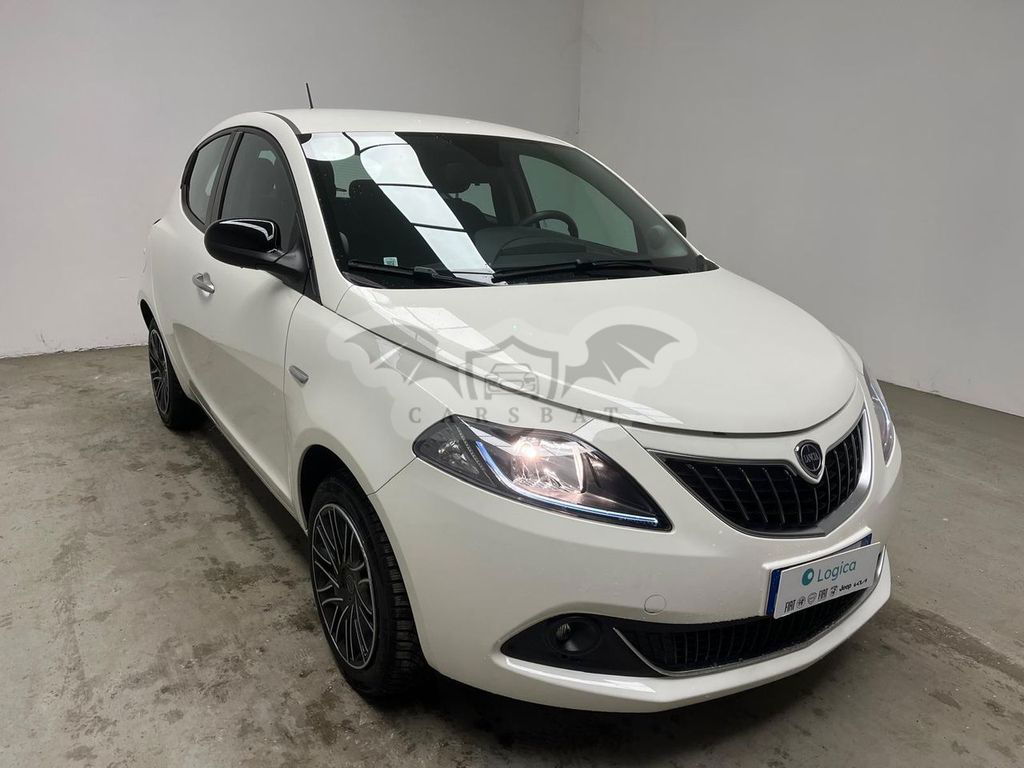 Lancia Ypsilon 2023
