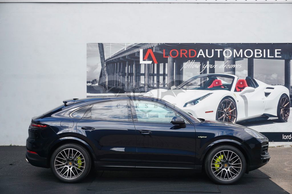 Porsche Cayenne 2022