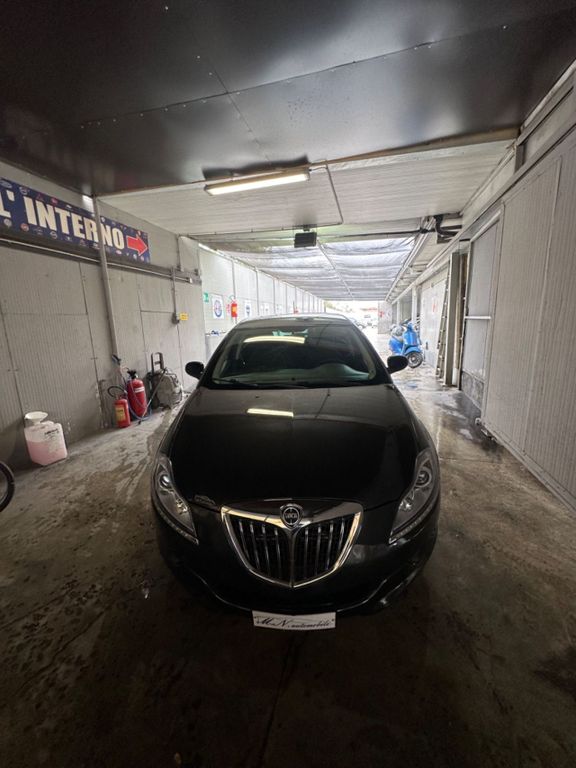 Lancia Delta 2010