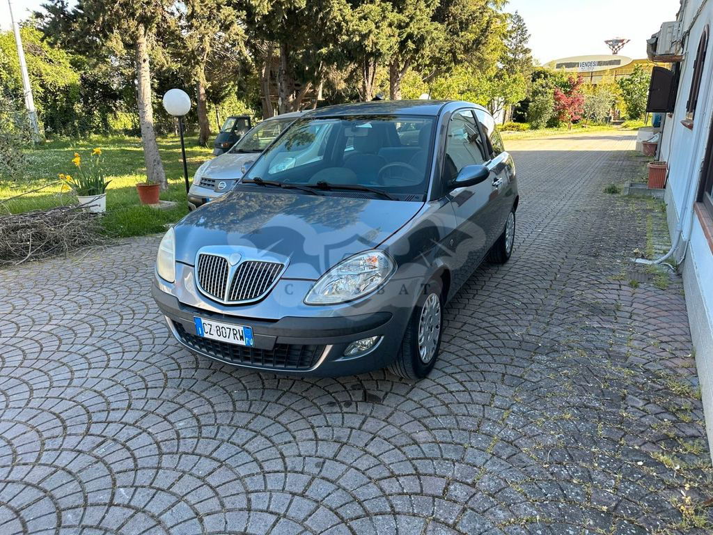Lancia Ypsilon 2006