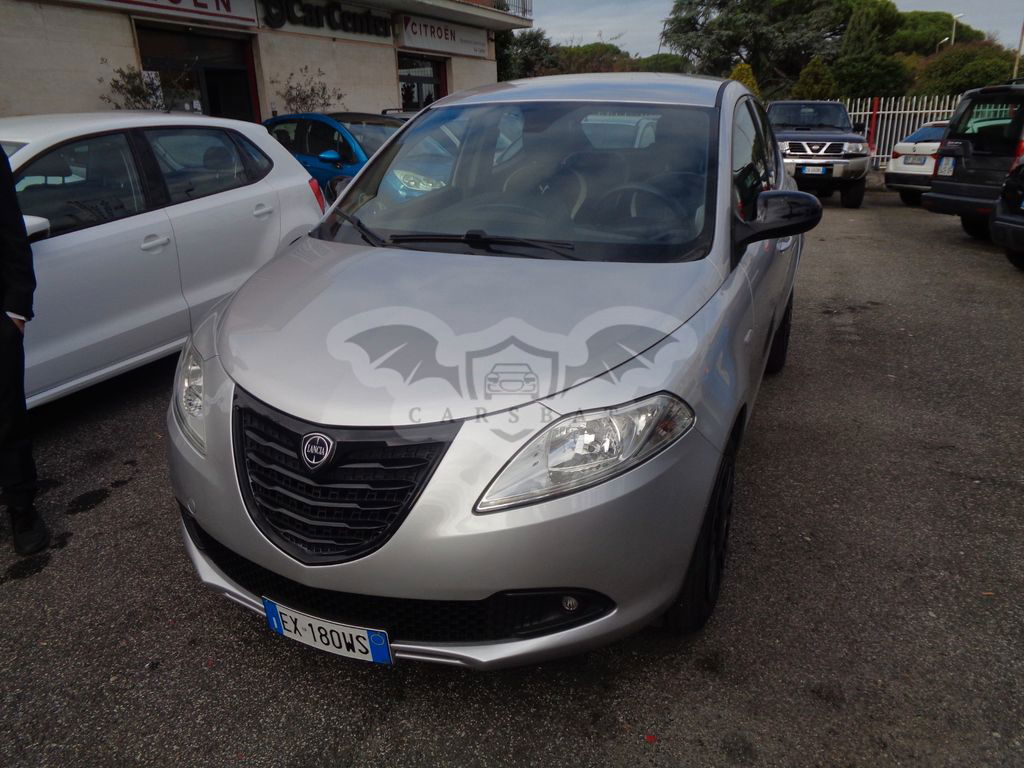 Lancia Ypsilon 2014
