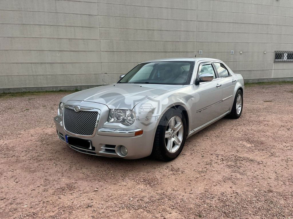 Chrysler 300C 2010