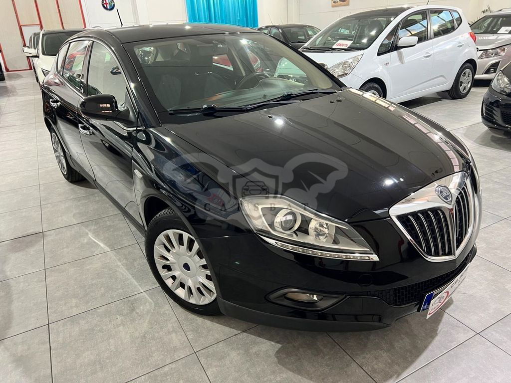 Lancia Delta 2010