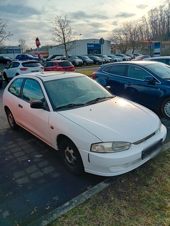 Mitsubishi Colt 1996