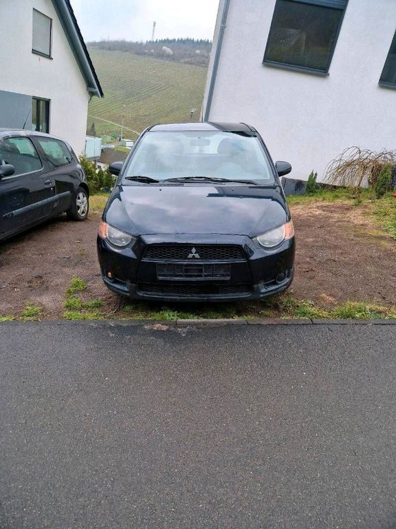 Mitsubishi Colt 2009