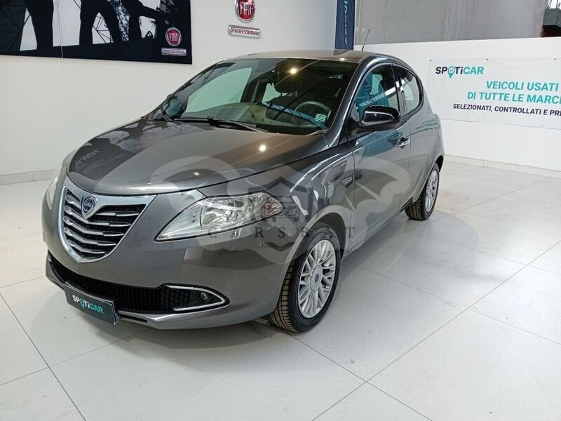 Lancia Ypsilon 2014