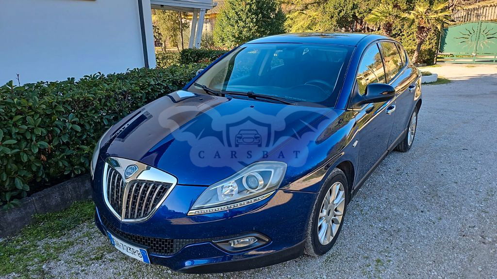 Lancia Delta 2011