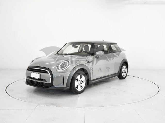Mini One 2022