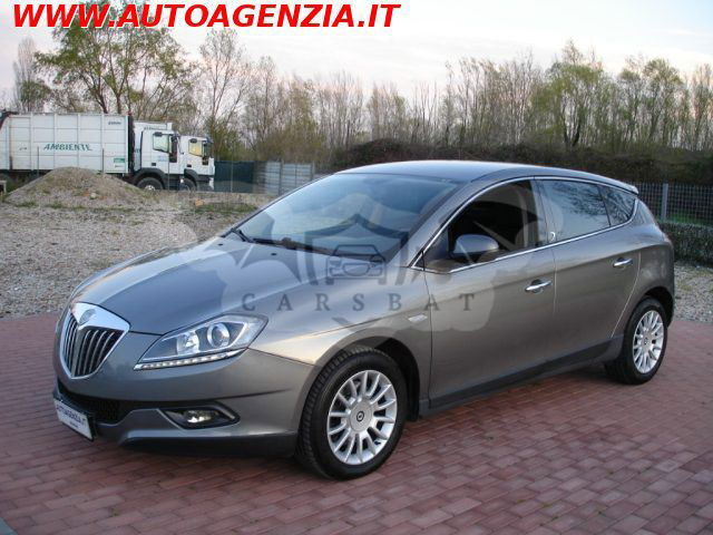 Lancia Delta 2009