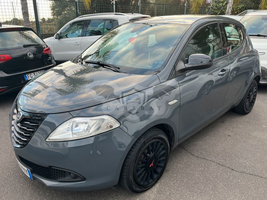 Lancia Ypsilon 2015