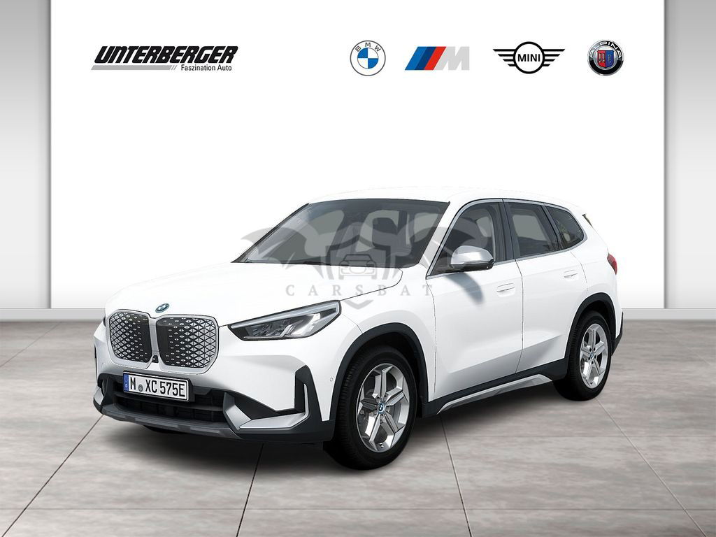 BMW iX1 2024