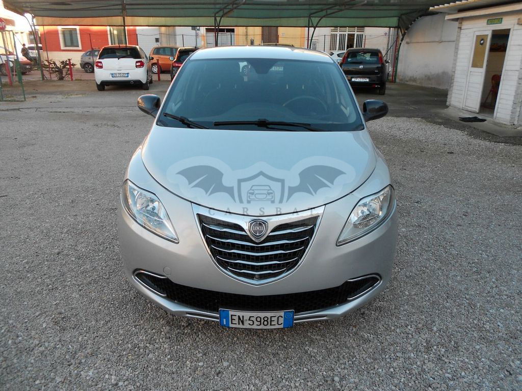 Lancia Ypsilon 2014