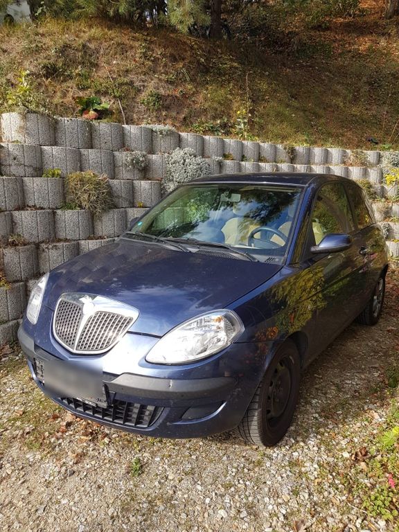 Lancia Ypsilon 2006