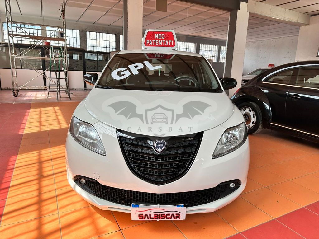 Lancia Ypsilon 2015