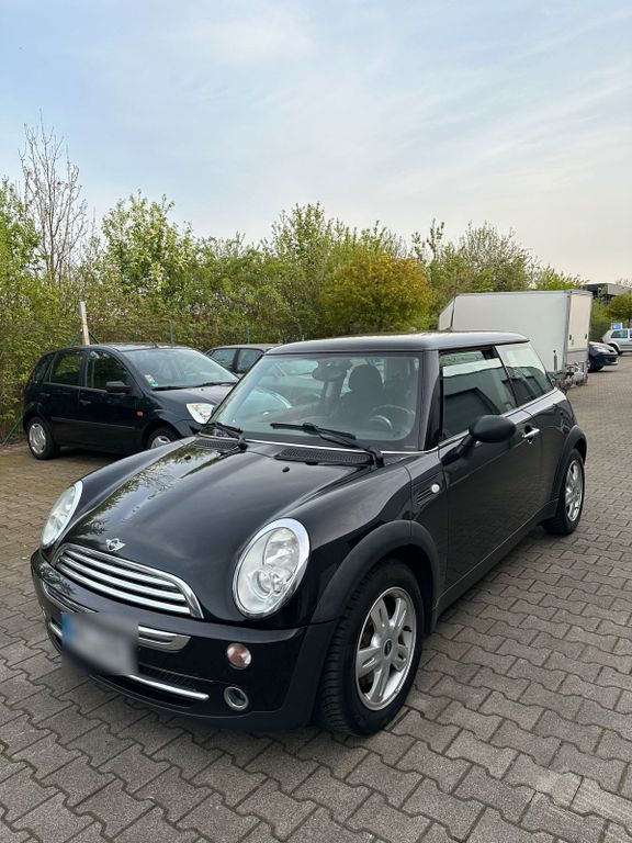 Mini One 2005