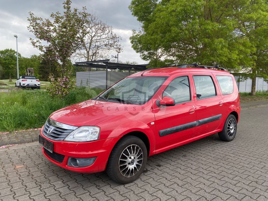 Dacia Logan 2011